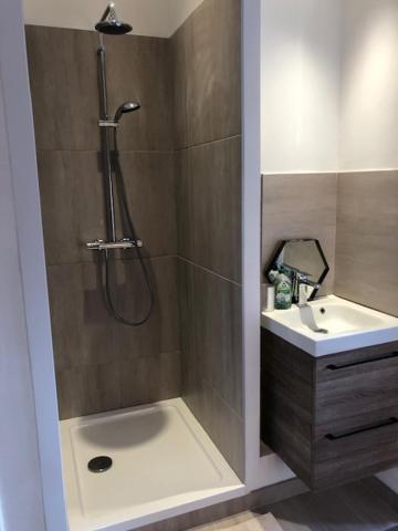 4 Square D'avignon Apartment